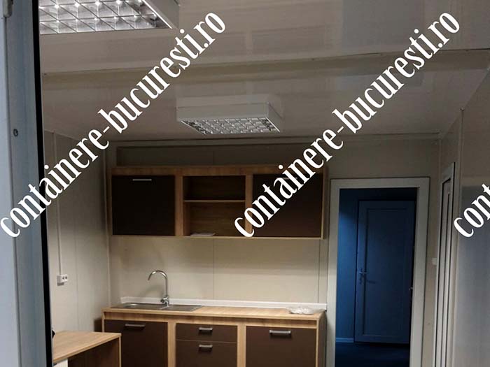 containere magazin geam Mures